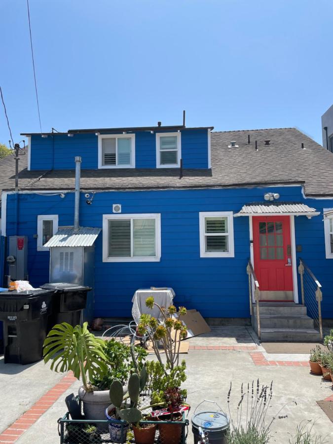 Spacious Private Angeles Bedroom With Ac & Wifi & Private Fridge Near Usc The Coliseum Exposition Park Bmo Stadium Of Southern California Privatunterkunft Los Angeles