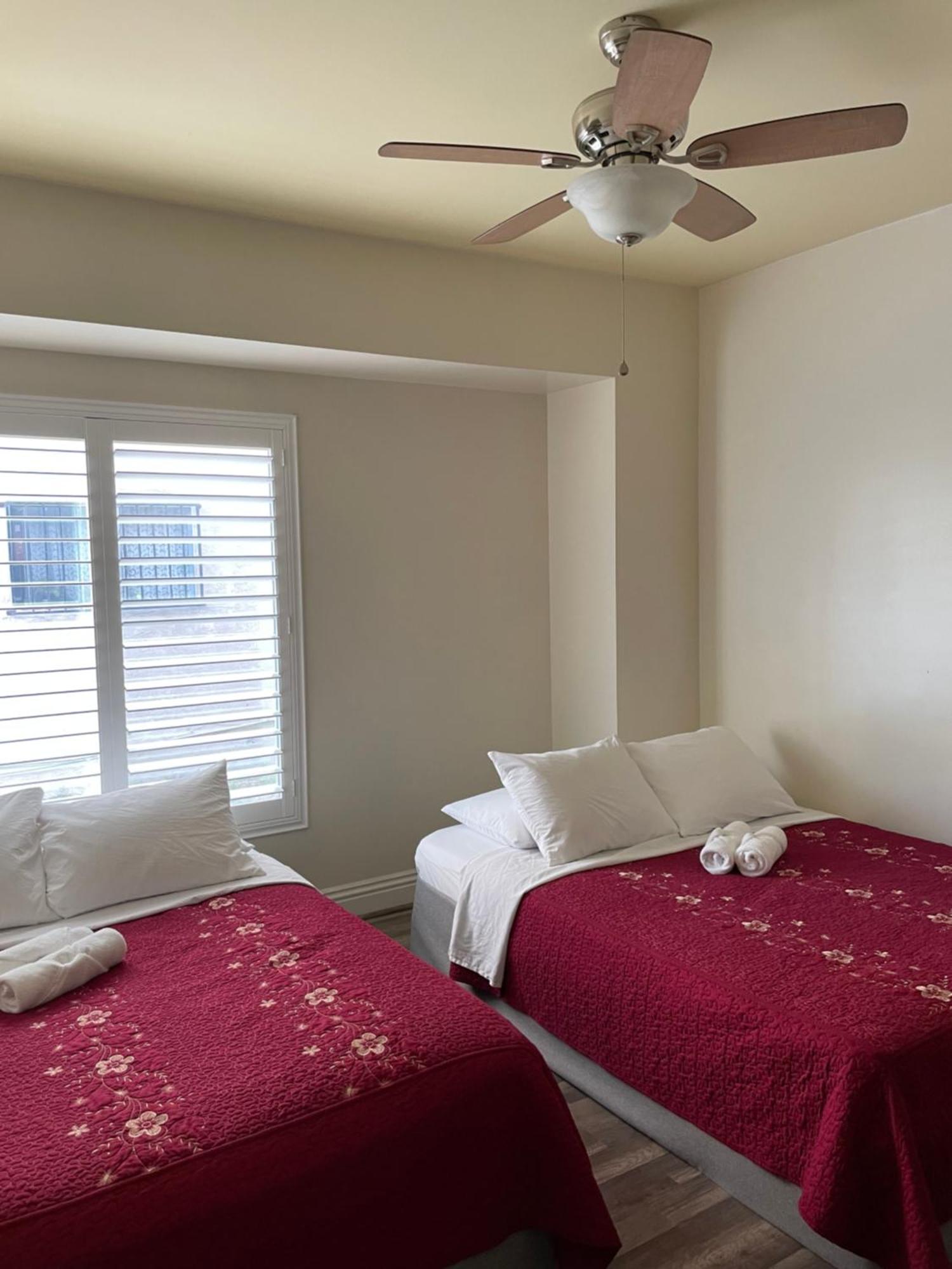 Spacious Private Angeles Bedroom With Ac & Wifi & Private Fridge Near Usc The Coliseum Exposition Park Bmo Stadium Of Southern California Los Angeles
