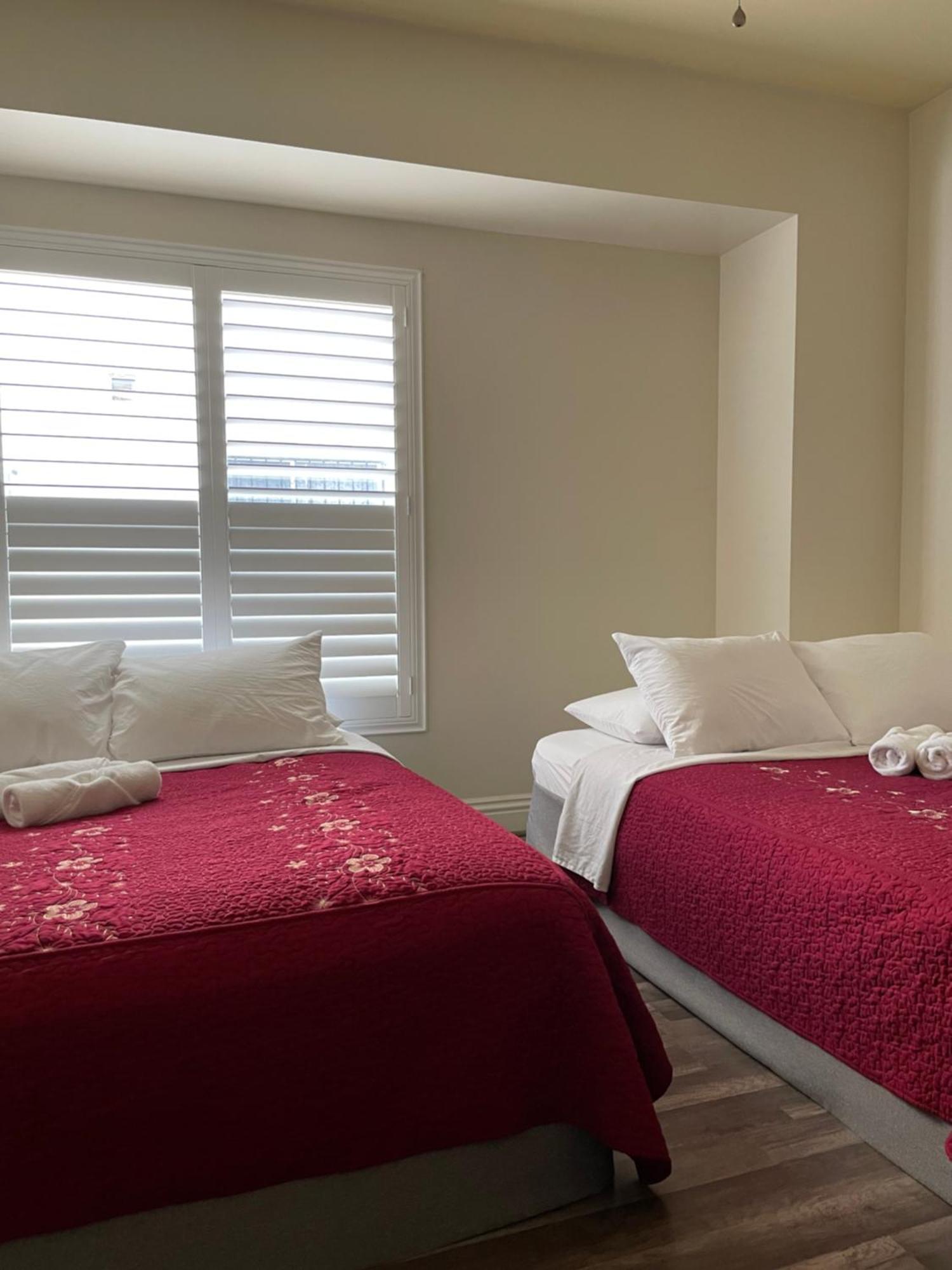 Spacious Private Angeles Bedroom With Ac & Wifi & Private Fridge Near Usc The Coliseum Exposition Park Bmo Stadium Of Southern California Privatunterkunft
